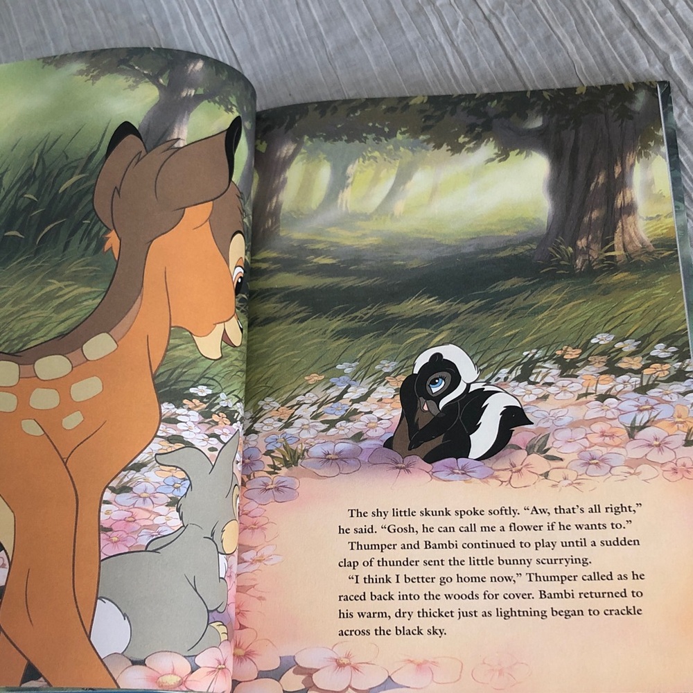 DISNEY Bambi lot of 4 plastic action toys Bambi Flower Thumper Owl & story book - Picture 12 of 13
